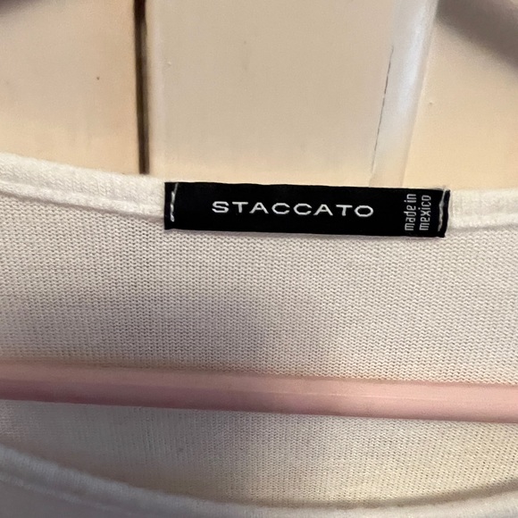 Super soft sz L Womens color block sweater w button detailing - Picture 4 of 4